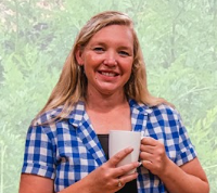 Carolyn Thomas, Homesteading Family